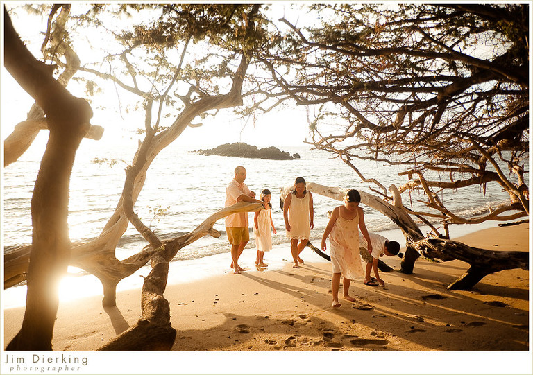 Hawaii Family Photgraphy - Jim Dierking - The Howells